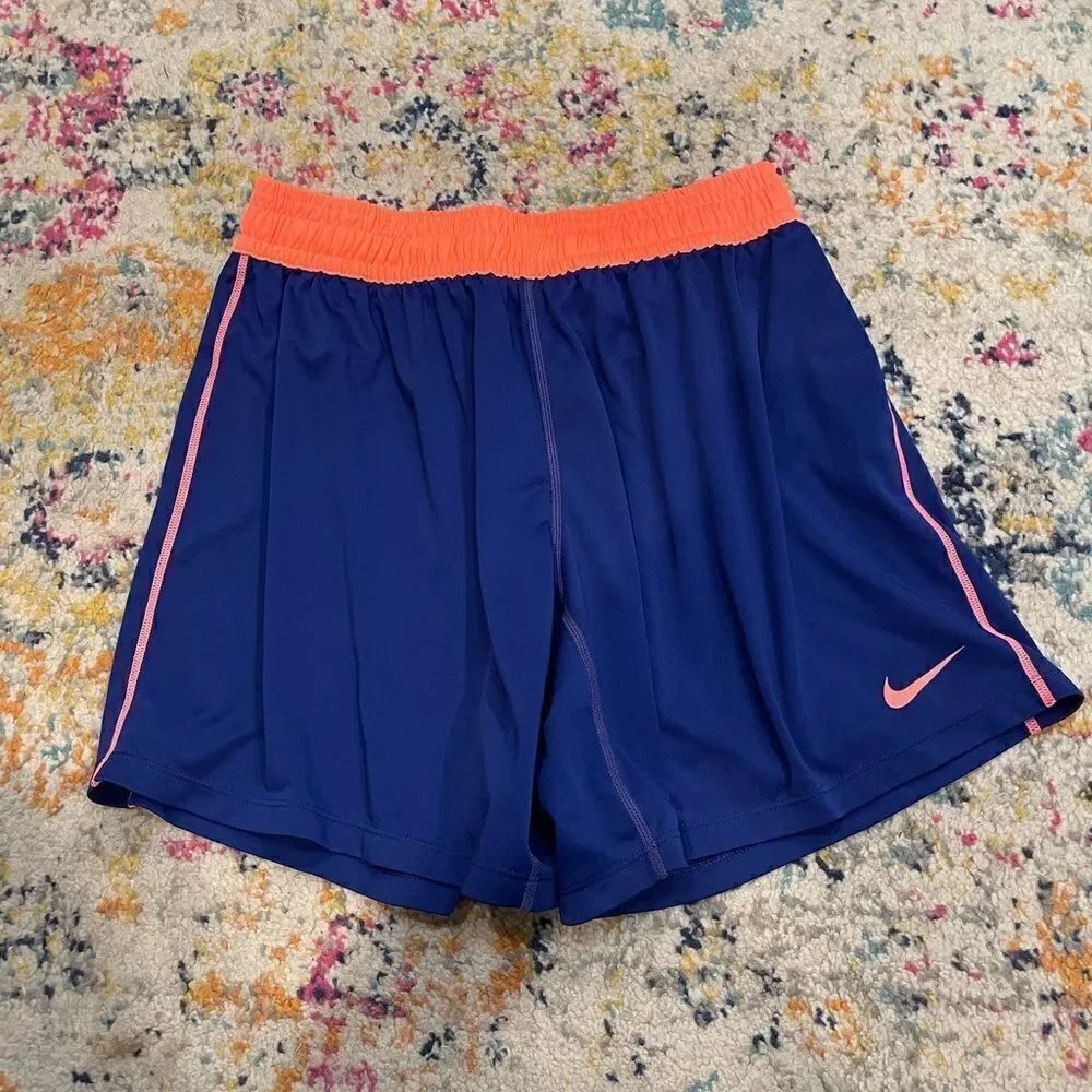 Dri-fit Nike shorts size M